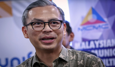 Menteri Komunikasi, Fahmi Fadzil