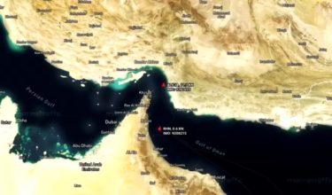 1604 LNR SUPERTANKER ENTER HORMUZ