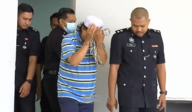 Tertuduh, Hasbullah Mohammad, 41, dihadapkan ke Mahkamah Sesyen Kangar, Perlis hari ini