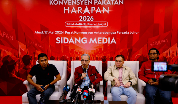 Pengarah Komunikasi Pakatan Harapan, Datuk Fahmi Fadzil/Foto BERNAMA