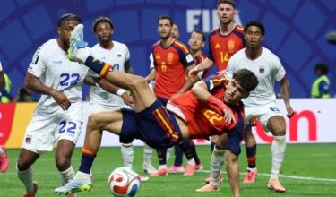 Pau Cubarsi gagal menyempurnakan peluang ketika Sepanyol berdepan Cape Verde di Atlanta/Foto REUTERS