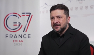 Presiden Ukraine, Volodymyr Zelenskiy wawancara bersama Reuters di Perancis