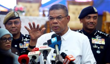 SEREMBAN, 16 Jun -- Menteri Dalam Negeri Datuk Seri Saifuddin Nasution Ismail ketika sidang media selepas Program Citra Negara Menteri Dalam Negeri: Sekolah Selamat di Kolej Tingkatan 6 Tuanku Muhriz hari ini.

--fotoBERNAMA (2026) HAK CIPTA TERPELIHARA