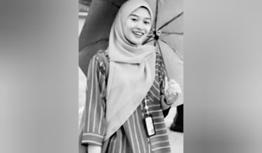 Mayat, Nur Farah Kartini Abdullah, 25, ditemukan di sebuah ladang kelapa sawit di Hulu Selangor, petang semalam, dipercayai dibunuh oleh individu dikenalinya