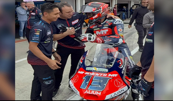 Hakim Danish menamatkan saingan di kedudukan ke-14 dalam perlumbaan Moto3 pada GP Valencia