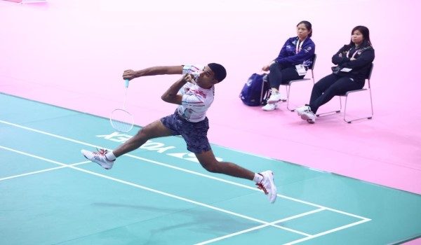 Aksi lincah R. Aravindakumara pada aksi pembukaan kumpulan / RTM