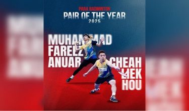 Pemain nombor satu dunia itu turut diiktiraf Beregu Para Terbaik Dunia 2025 bersama gandingannya, Mohd Fareez Anuar/ Foto BWF