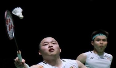 Beregu lelaki negara, Aaron Chia-Soh Wooi Yik terpaksa akur tewas aksi tiga set berdepan gandingan Jepun, Hiroki Midorikawa-Kyohei Yamashita di separuh akhir Terbuka India