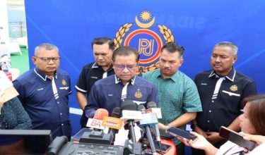 1704 NSL JPJ PINDAH MILIK