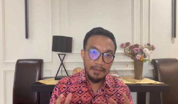 Pensyarah Jabatan Ekonomi Universiti Islam Antarabangsa Malaysia (UIAM), Prof. Madya Dr. Muhammad Irwan Ariffin / RTM