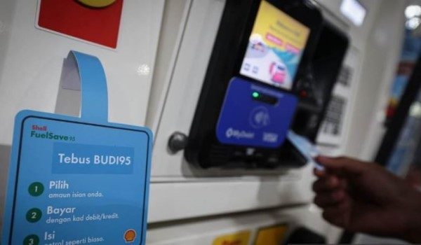 Kuota Budi MADANI RON95 ditetapkan 200 liter sebulan kepada semua kenderaan/Foto Bernama