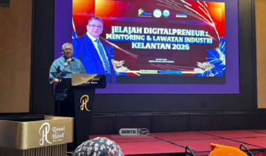 Program Jelajah Digitalpreneur Pusat Kecemerlangan Pendidikan Faizuddin (FCoEE) : Pemantauan dan Lawatan Industri