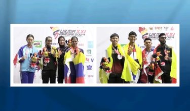 (Foto kiri) G. Srikah (dua kiri) menjuarai acara kumite wanita individu 55kg . (Foto kanan) Danesh Asyraf Muhammad Nazri (dua kiri) menjuarai acara sama bagi kategori lelaki