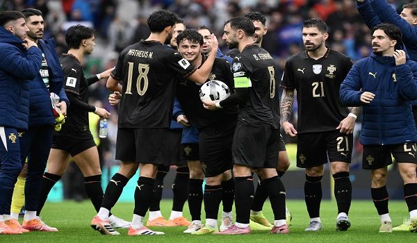 Barisan pemain Portugal meraikan kejayaan mereka layak ke ke Piala Dunia 2026 selepas menewaskan Armenia 9-1 pada aksi terakhir Kumpulan F/ AFP