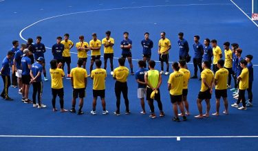 KUALA LUMPUR, 25 April -- Skuad Hoki Kebangsaan, Speedy Tigers ketika para pemain melakukan sesi regangan berkumpulan pada sesi latihan skuad hoki kebangsaan hari ini.

-- fotoBERNAMA (2024) HAK CIPTA TERPELIHARA