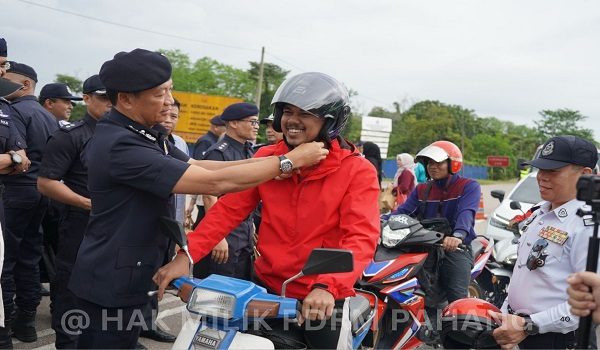 1803 PHG POLIS OP SELAMAT