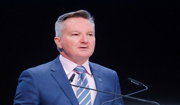 Menteri Tenaga Australia, Chris Bowen. / Foto Reuters