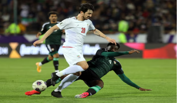 Penyerang,Iran Sardar Azmoun / REUTERS