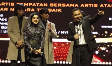 Ernie Zakri & Ade Govinda