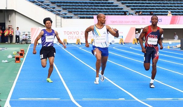 Pelari pecut negara, Hazrul Shah Hamri (paling kiri) terkandas di peringkat separuh akhir 100 meter lelaki Deaflympics 2025 di Jepun/ RTM