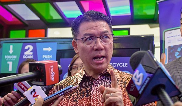 Menteri Perumahan dan Kerajaan Tempatan, Nga Kor Ming /Foto Bernama