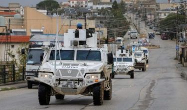 Kenderaan UNIFIL bergerak di Qlayaa ketika ketegangan Israel-Hizbullah memuncak di selatan Lubnan/Foto fail REUTERS