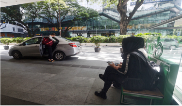 Penumpang dua remaja perempuan serta dua remaja lelaki berusia 15 dan 17 tahun /Foto arkib BERNAMA