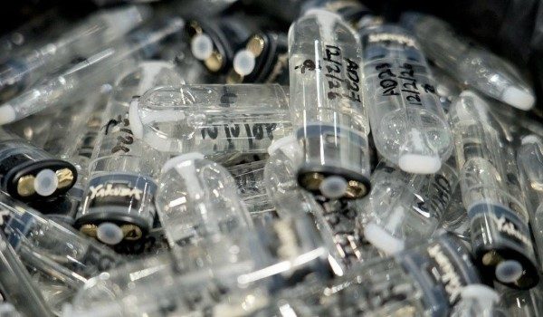 JSJN andang serius penularan penyalahgunaan vape yang dipercayai mengandungi dadah susulan beberapa video tular di media sosial - Foto hiasan