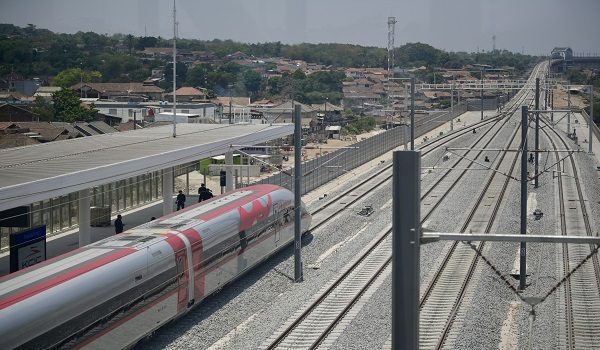 Kereta Api Laju  Whoosh / AFP