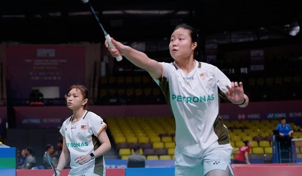 Pasangan itu terpaksa akur ditewaskan gandingan China /Foto FB BAM