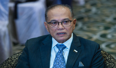 Menteri Besar Pahang, Datuk Seri Wan Rosdy Wan Ismail