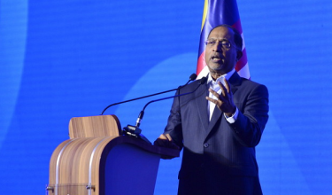 Menteri Pendidikan Tinggi Datuk Seri Dr Zambry Abd Kadir menyampaikan ucapan pada Majlis Perutusan Tahun Baharu 2026 Kementerian Pendidikan Tinggi di Pusat Konvensyen Antarabangsa Putrajaya (PICC) hari ini.