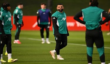 Mohamed Salah hadir latihan Liverpool menjelang aksi Liga Juara-Juara menentang Marseille/ Foto AFP