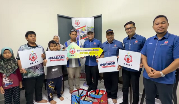 2006-LBN- RUMAH- BANTUAN- MAIWP