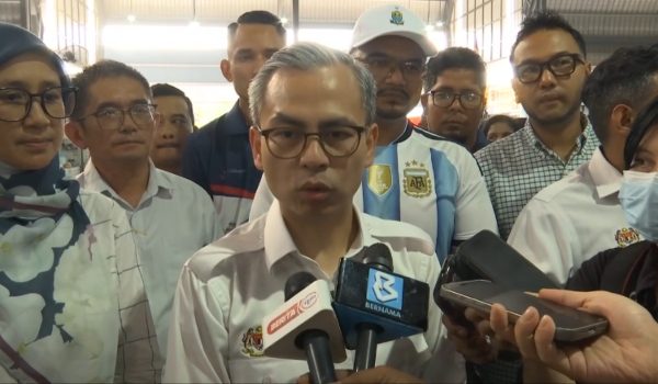 Menteri Komunikasi, Datuk Fahmi Fadzil / Foto RTM