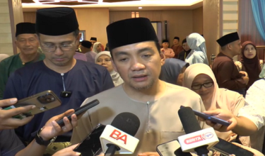 2104 JHR MB BAKAL HAJI