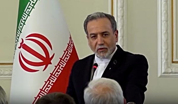 2105 LNR IRAN SEDIA LAWAN