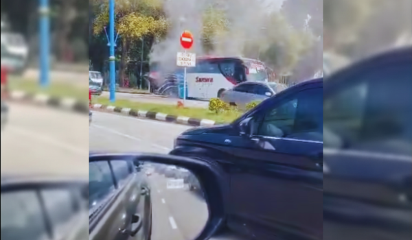 2105 PHG BAS EKSPRES BAKAR