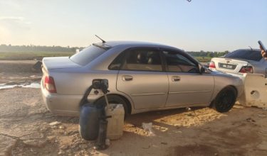 Cubaan sedut petrol di tepi jalan gagal/Foto PGA Briged Tenggara