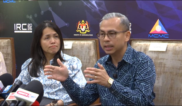 2107 FAHMI DATA KA