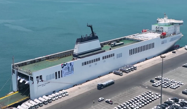 Kapal ‘Khalifa’ berlepas dari Pelabuhan Khalifa Kizad, Isnin lalu membawa lebih 7,000 tan bantuan / Foto Viory