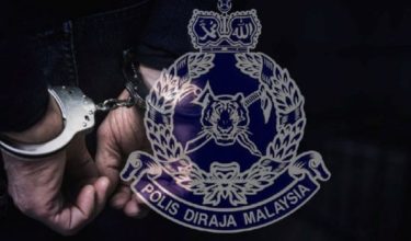 Dua lelaki itu kini direman tujuh hari sehingga 27 Disember ini bagi membantu siasatan/foto fail