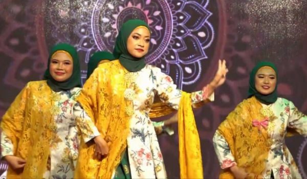 2204 KDH JKKN PELAPIS SENI TARIAN