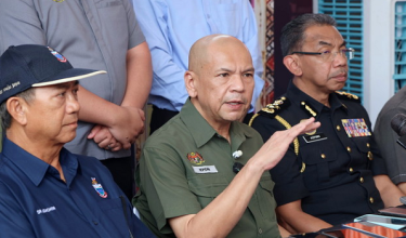 Menteri Perdagangan Dalam Negeri dan Kos Sara Hidup Datuk Armizan Mohd Ali