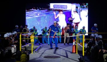 Indah Water Konsortium (IWK) Sdn Bhd meraikan ulang tahun ke-30 syarikat pembetungan dan pengurusan sisa kumbahan negara itu dengan penampilan sulung teater amal komunitinya bertajuk ‘Najis Jadi Teman’ malam tadi/Foto BERNAMA
