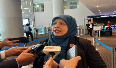 Timbalan Ketua Setiausaha (Perdagangan) Kementerian Pelaburan, Perdagangan dan Industri (MITI), Mastura Ahmad Mustafa