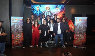 Konsert TRIAD bakal mencipta nama dalam The Malaysian Book of Records, apabila seorang penyanyi utama mengemudi tiga kumpulan rock besar di satu pentas