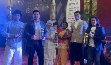 Drama Pekan Kecil Kampung Terpencil menggunguli lima anugerah dalam Anugerah Telenovela dan Buku Negara 2024 kali ke-9