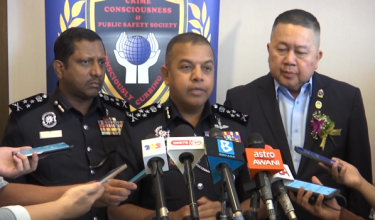 2304 NSL DIG AYOB SALAH LAKU PDRM