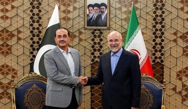 Chief of Defence Forces of Pakistan, Field Marshal Asim Munir visits Iran